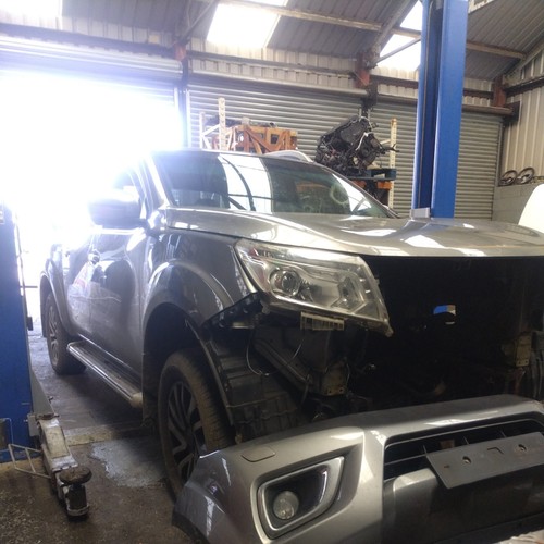 Nissan navara breaking - nissan, 2.3