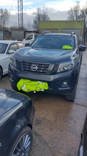 Nissan navara breaking - 2.3,