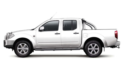 Nissan navara 100th - nissan,