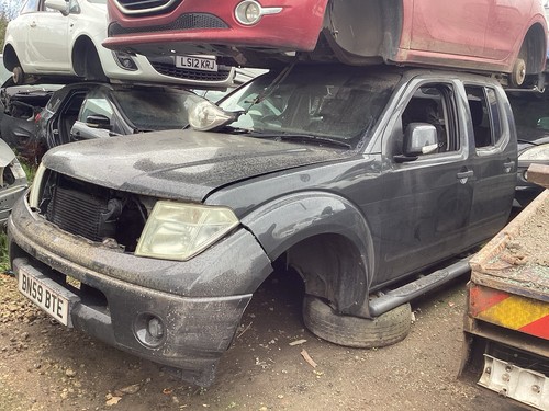 Nissan navara ace - at, d/c
