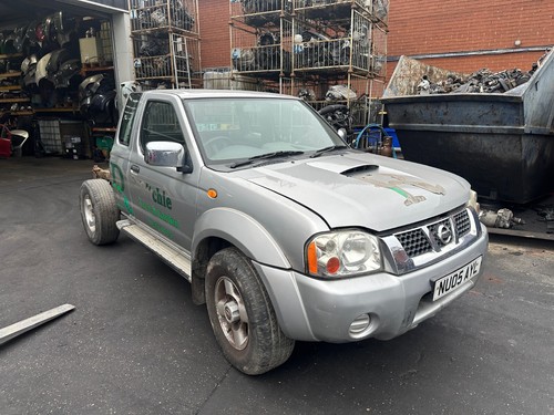 2005 nissan navara 5td d22 - 2005,