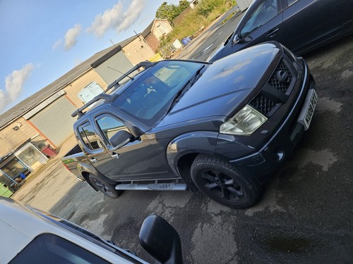Nissan navara 5dci die hard - nissan,