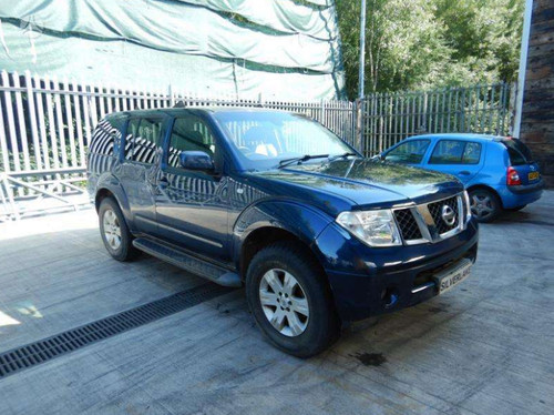 Breaking nissan pathfinder - nissan,