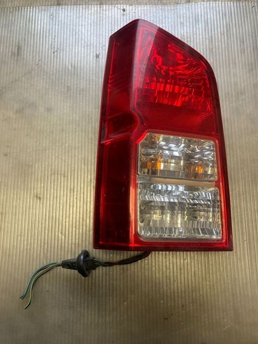 Breaking nissan pathfinder r51 - nissan,