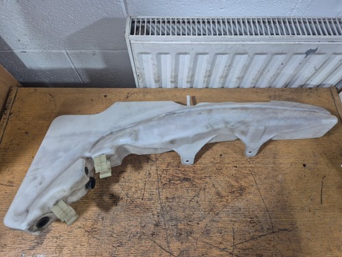 Nissan pathfinder windscreen - nissan,